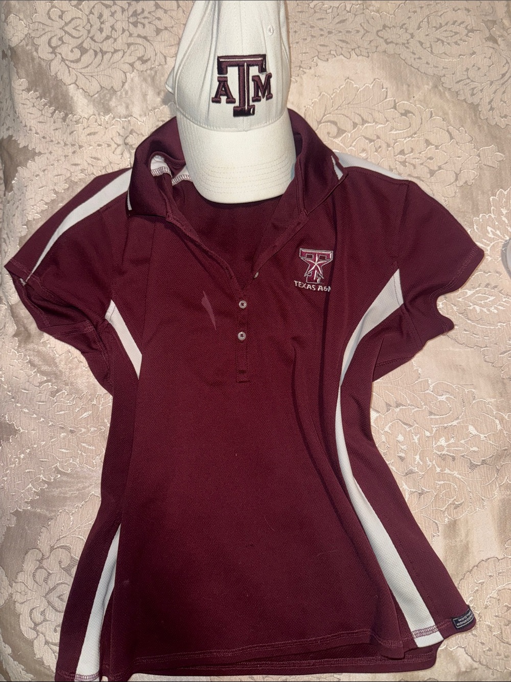 Texas A&M Maroon top & CAP
